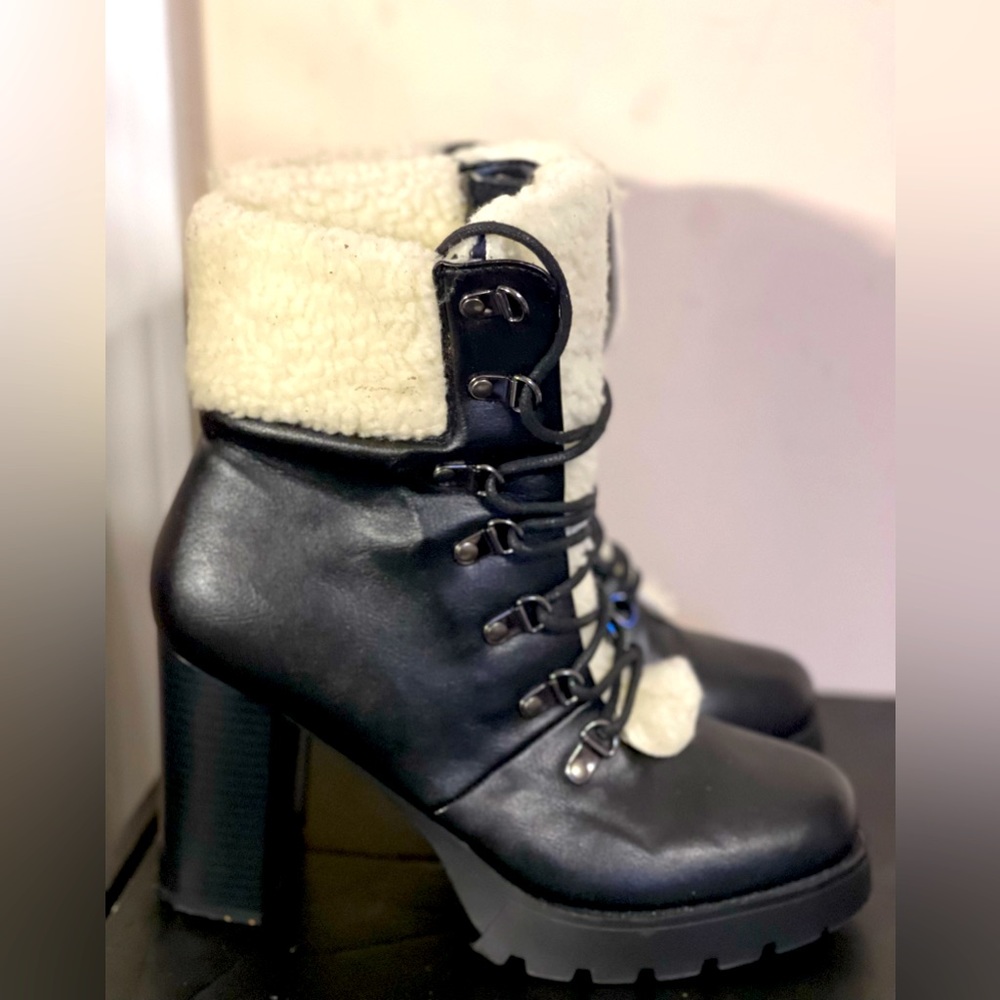 Forever 21 Fur Trim Boots